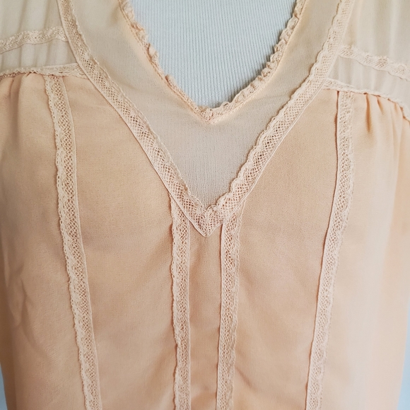 1. State Peach Top size L - Picture 2 of 3